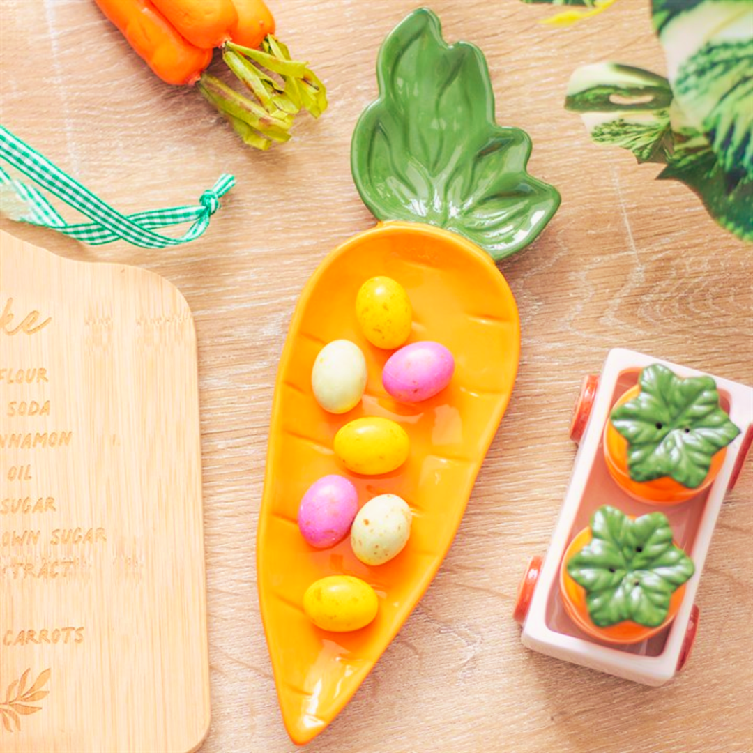 Quirky Carrot Ceramic Serving Dish | Easter Snacks & Entertaining