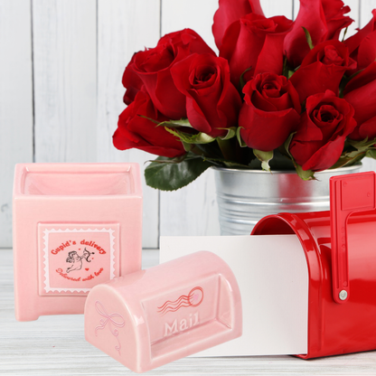 Valentine’s Postbox Wax Melt Burner with Lid – Romantic Home Fragrance Decor